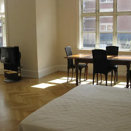 Guest house Urban Sleep *